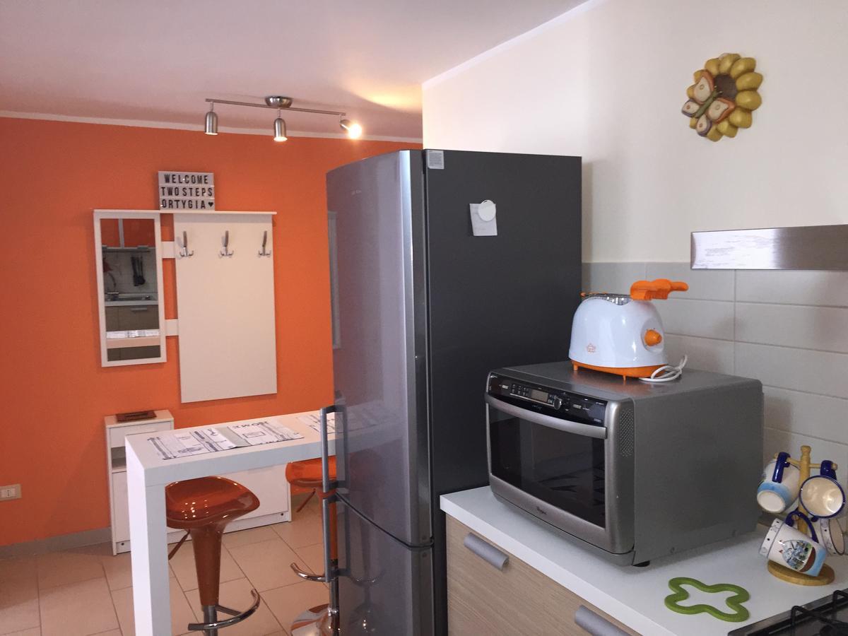 Two Steps Ortygia Apartment Сиракуза Екстериор снимка