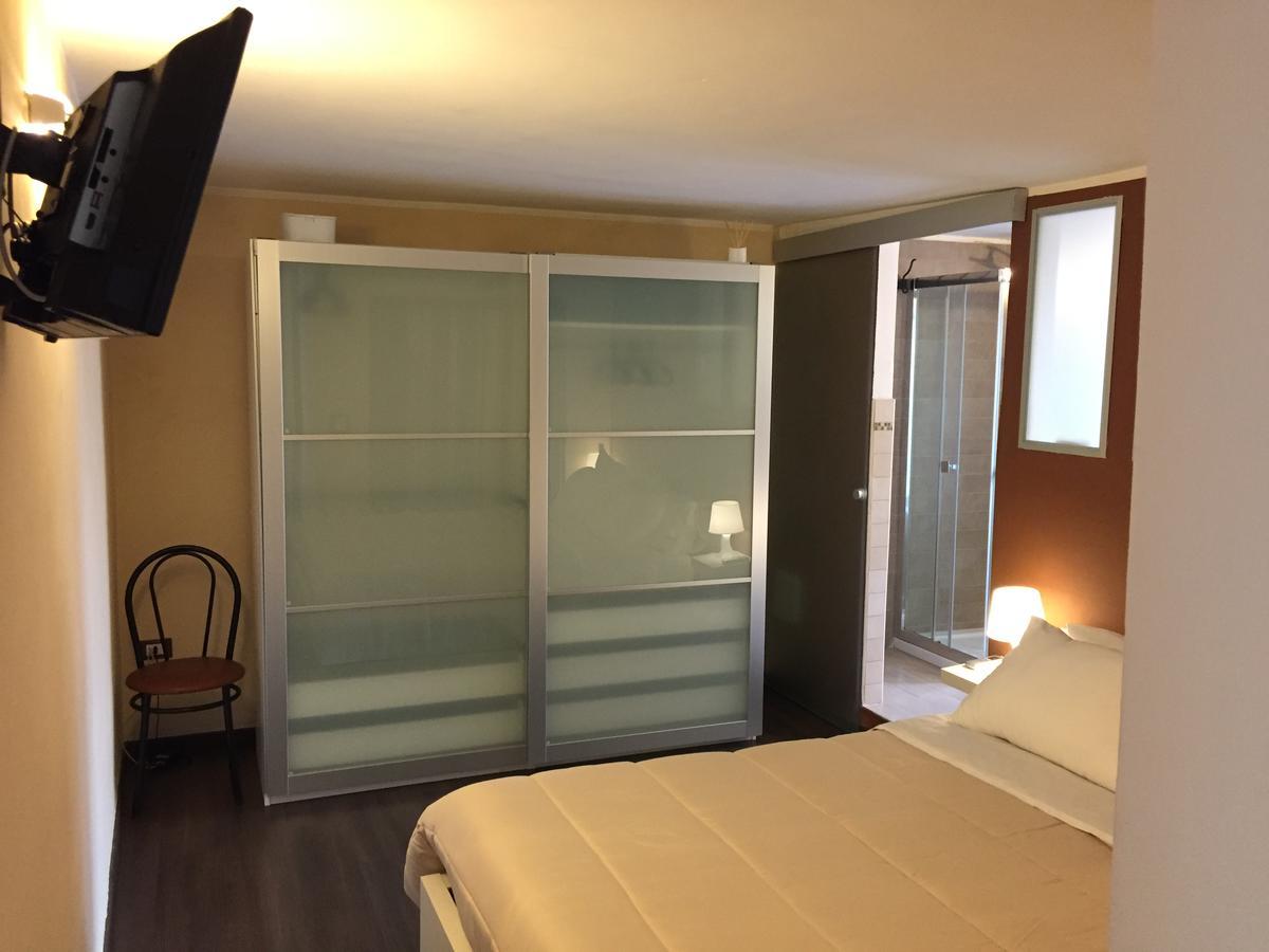 Two Steps Ortygia Apartment Сиракуза Екстериор снимка